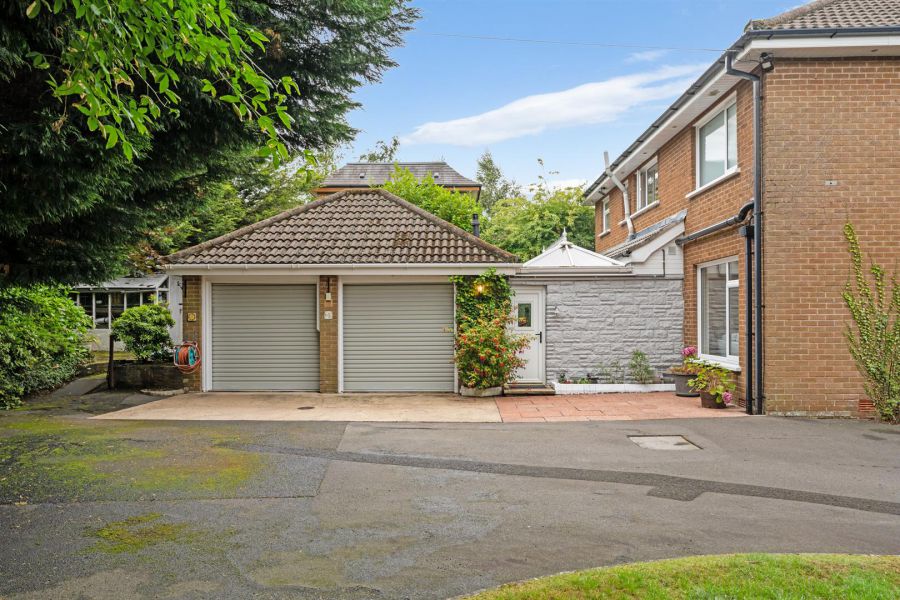 3 Willowbank Crescent