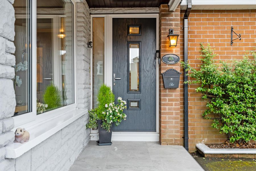 3 Willowbank Crescent