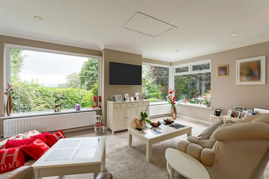 3 Willowbank Crescent