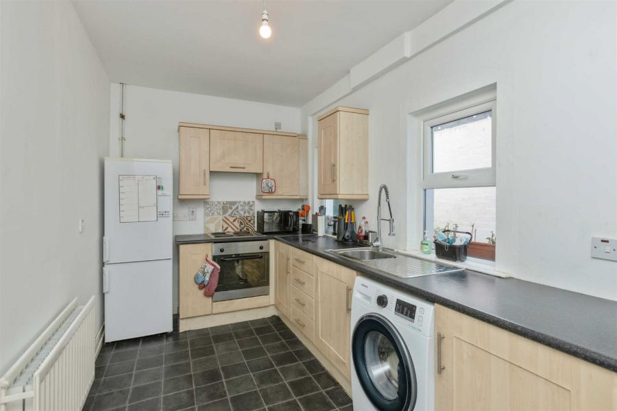 102 Deramore Avenue, Ormeau Road