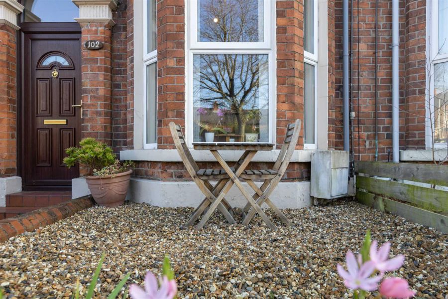 102 Deramore Avenue, Ormeau Road
