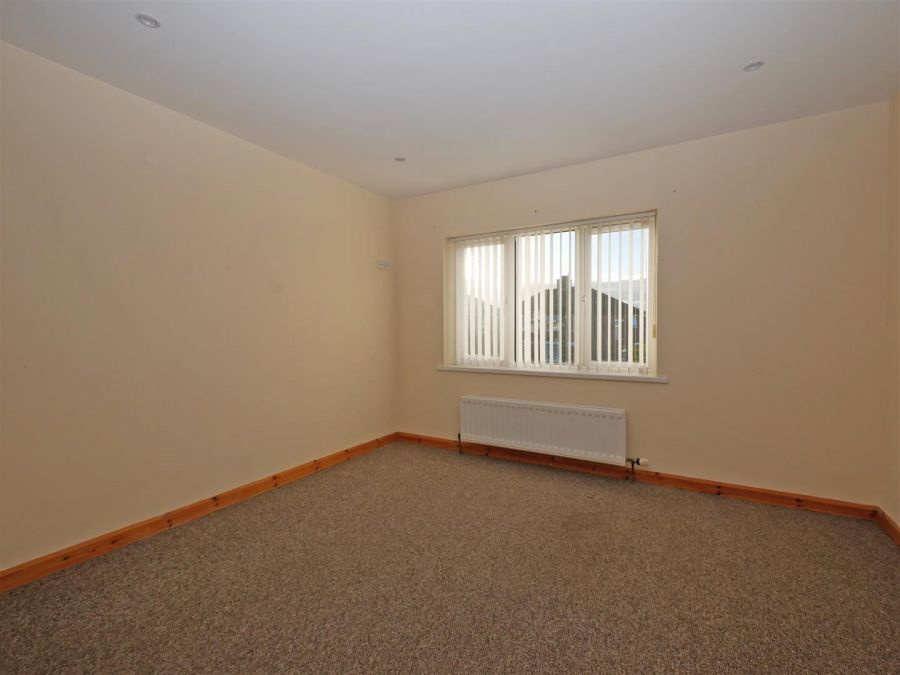 24 Glenholm Crescent, Newton Park