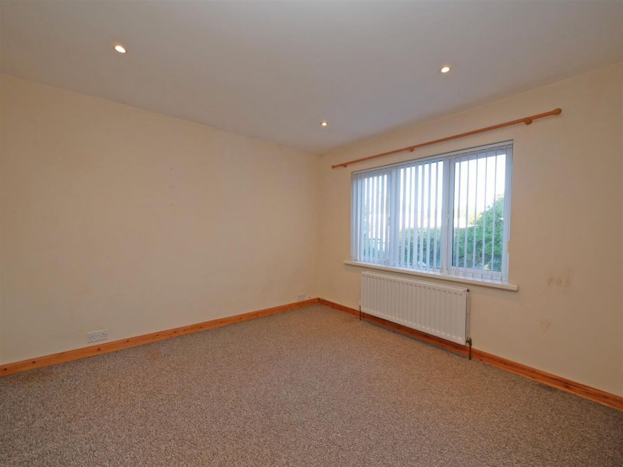 24 Glenholm Crescent, Newton Park