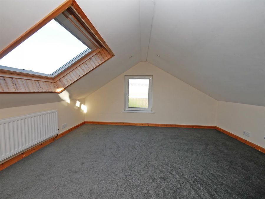 24 Glenholm Crescent, Newton Park