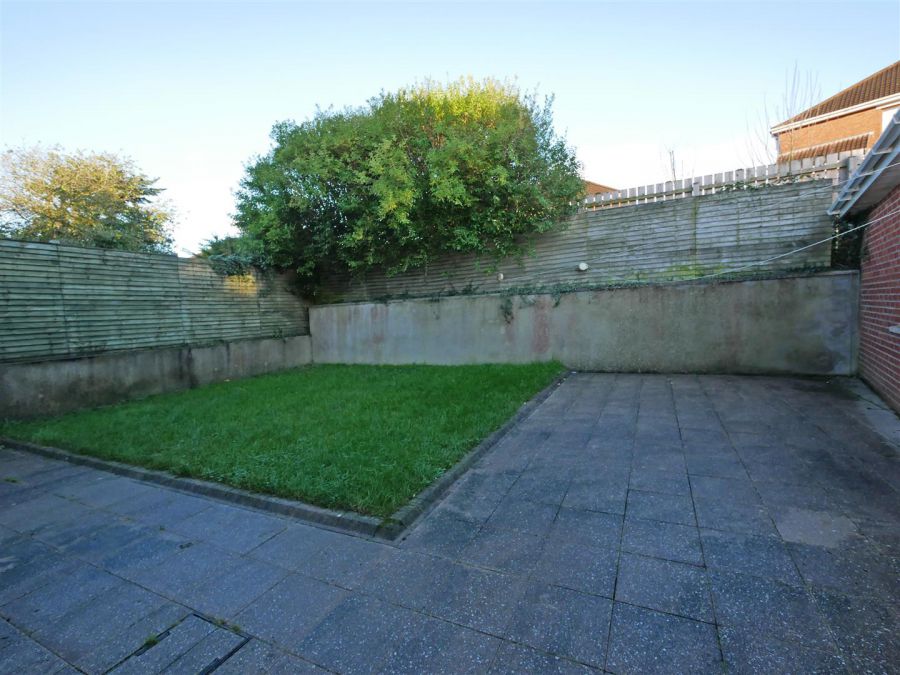 24 Glenholm Crescent, Newton Park