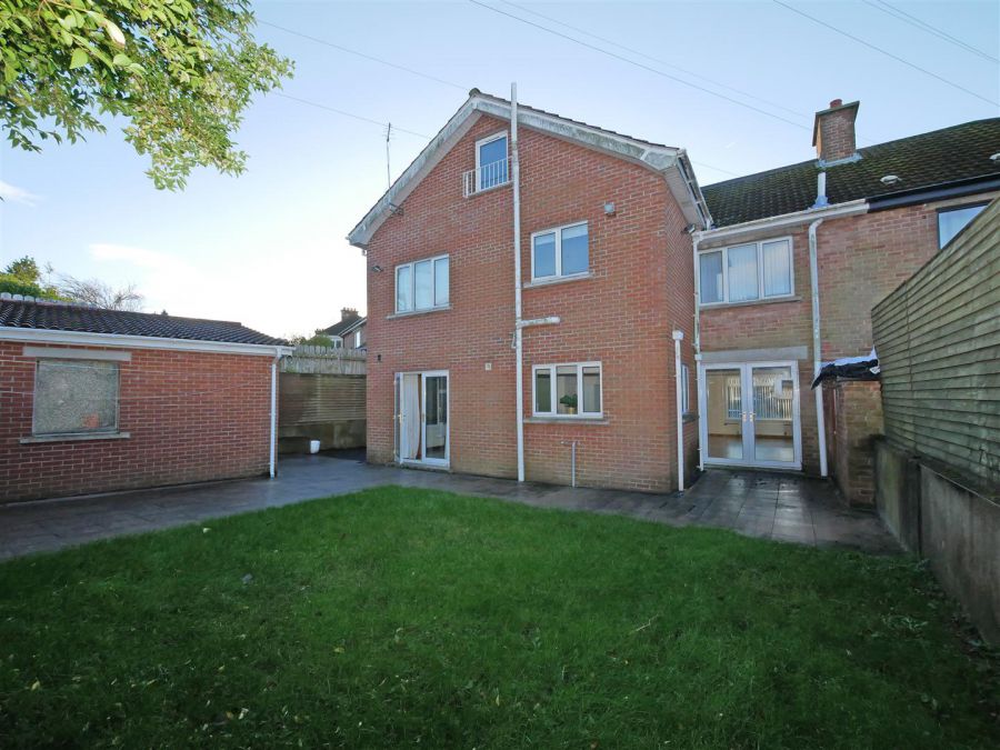 24 Glenholm Crescent, Newton Park