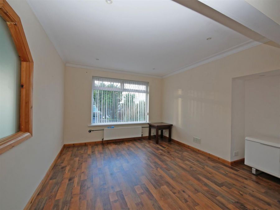 24 Glenholm Crescent, Newton Park