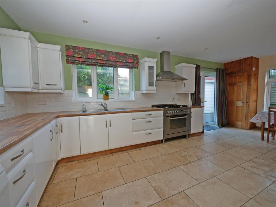 24 Glenholm Crescent, Newton Park