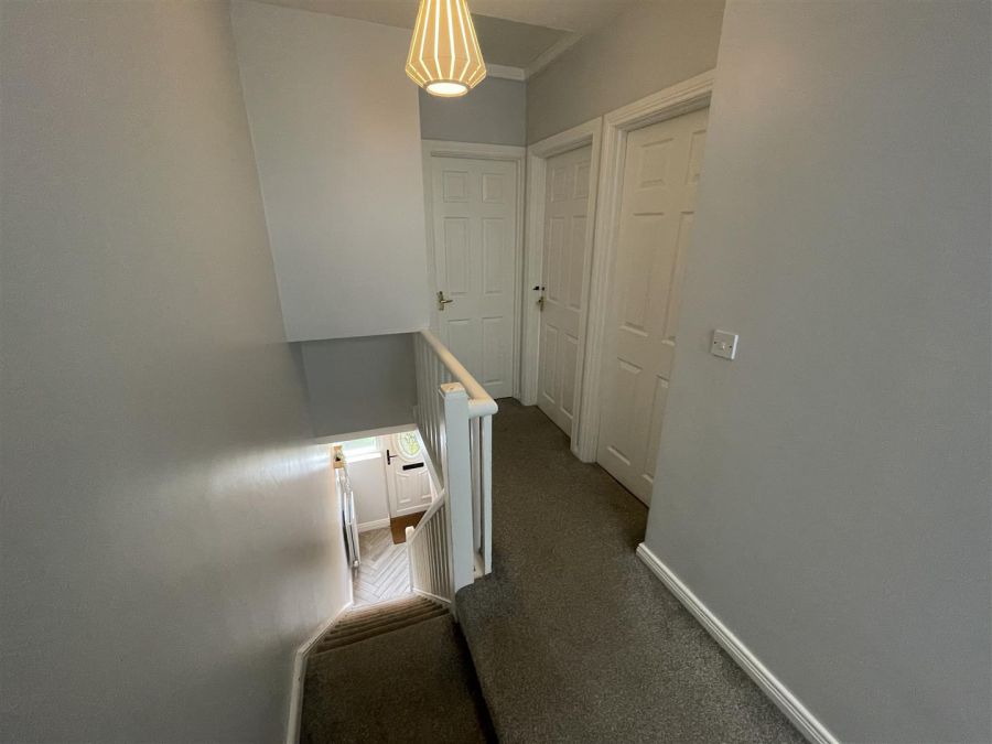12 Ava Drive