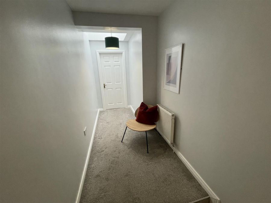 12 Ava Drive