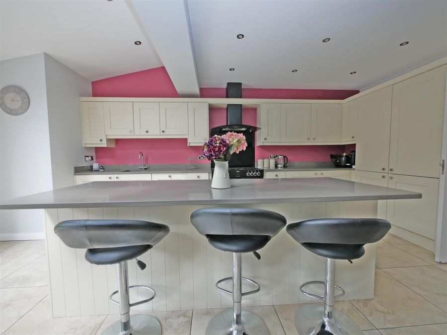 1 Carnbrae Avenue, Newton Park