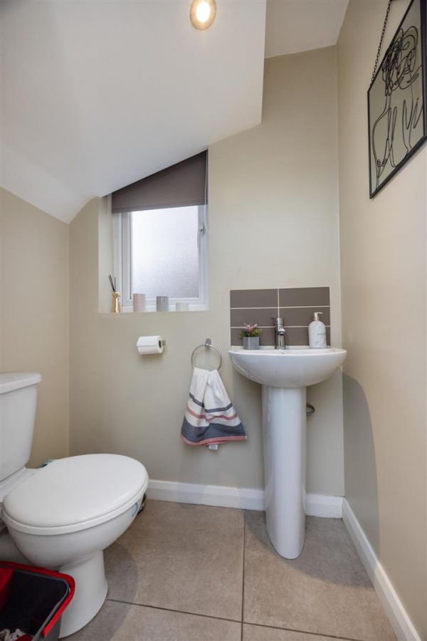 2A Carnbrae Avenue, Newton Park