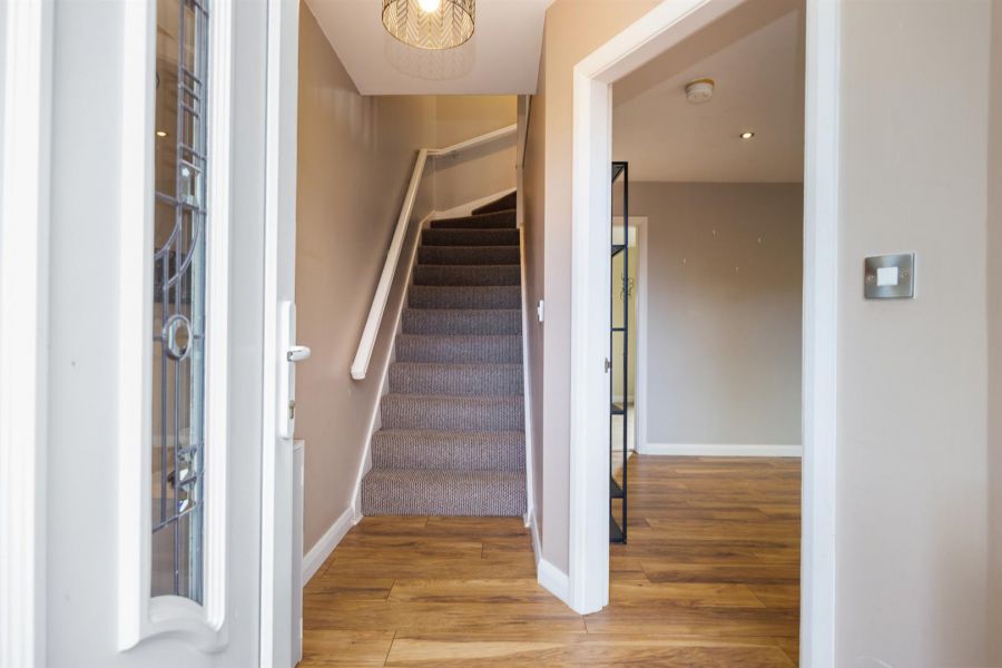 2A Carnbrae Avenue, Newton Park