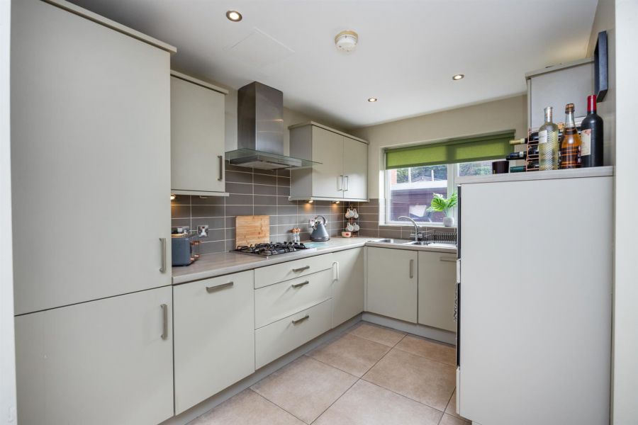 2A Carnbrae Avenue, Newton Park