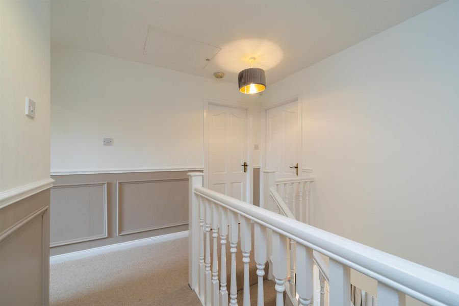6 Baronscourt Gardens