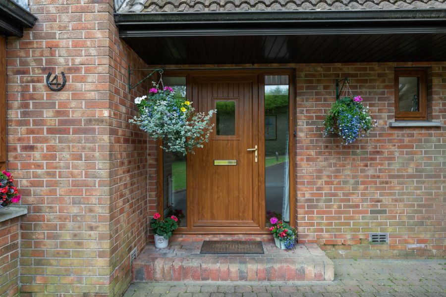 4 Garland Crescent, Manse Road