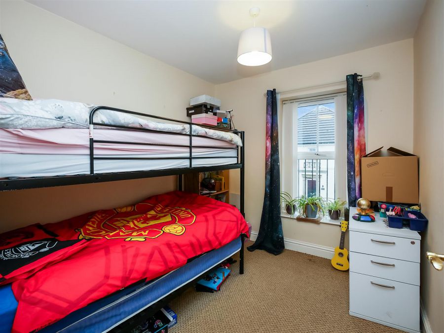 52 The Demesne, Hillsborough Road