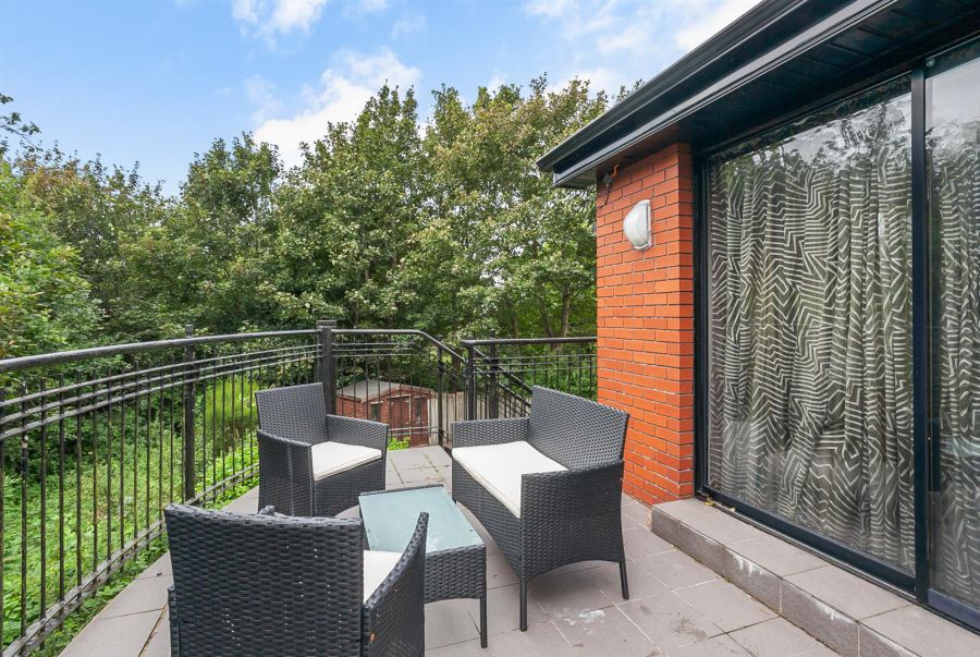 1 Mornington, Annadale Avenue
