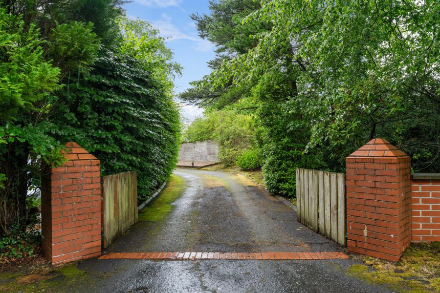 1 Mornington, Annadale Avenue