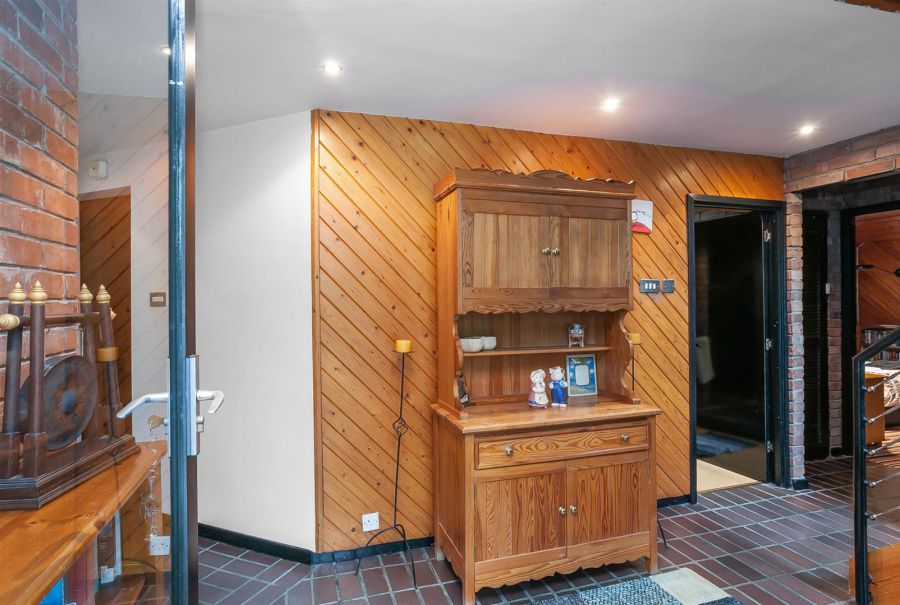 1 Mornington, Annadale Avenue