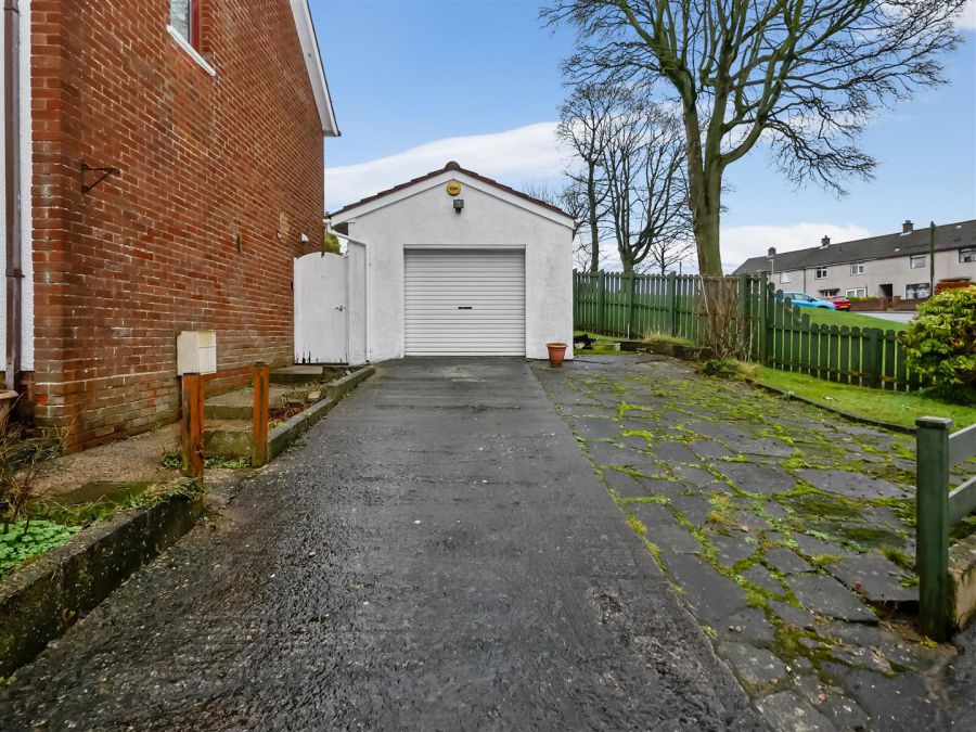 42 Castledillon Road, Belvoir Park