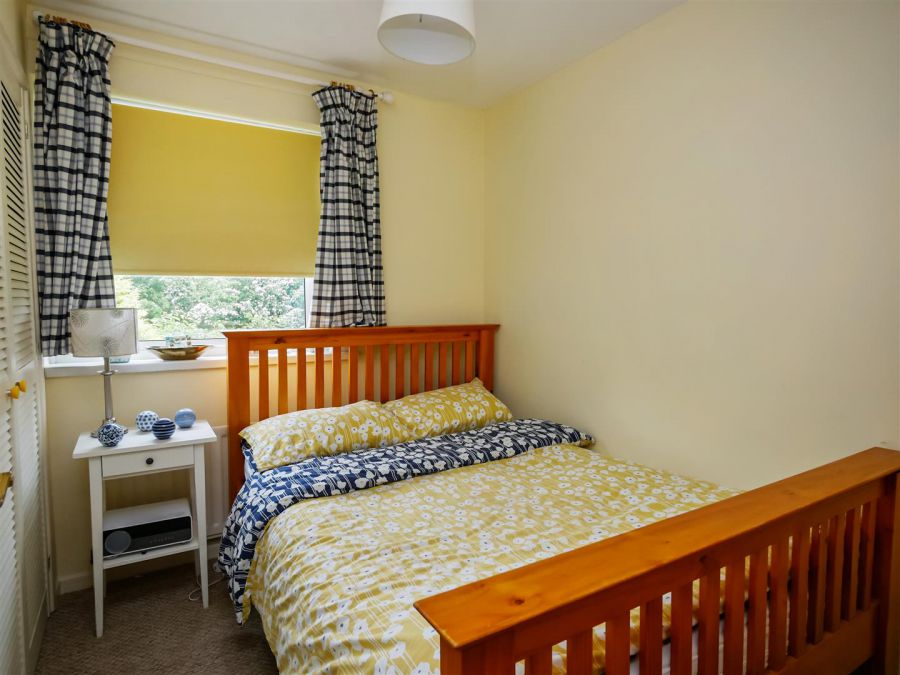 45 Alveston Park