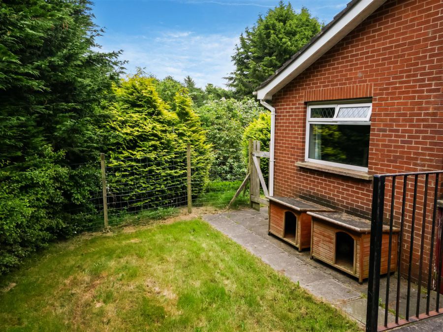 45 Alveston Park