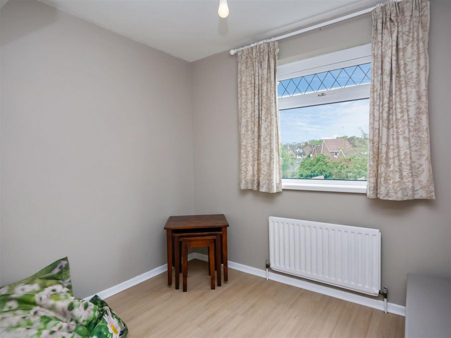 45 Alveston Park