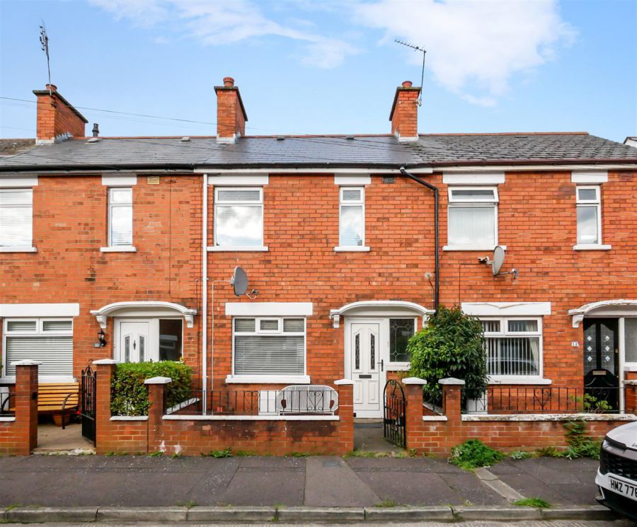 32 Florida Drive, Ravenhill Road