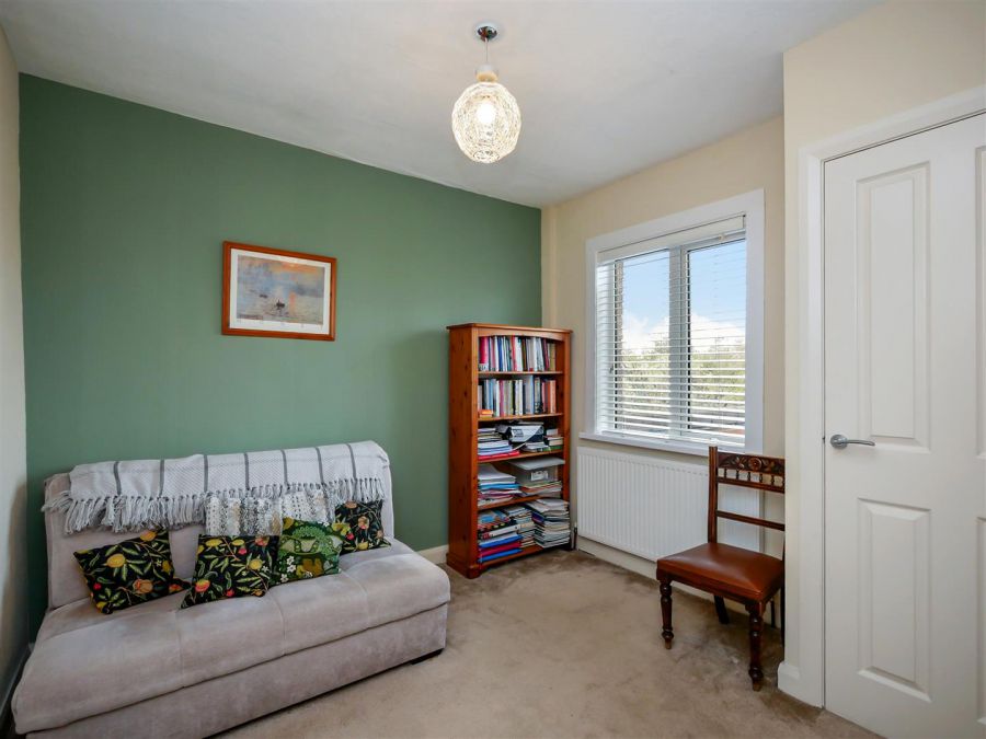 32 Florida Drive, Ravenhill Road