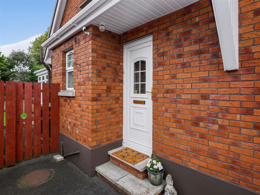 95 Ballylenaghan Heights
