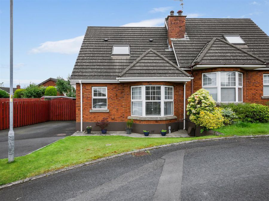 95 Ballylenaghan Heights