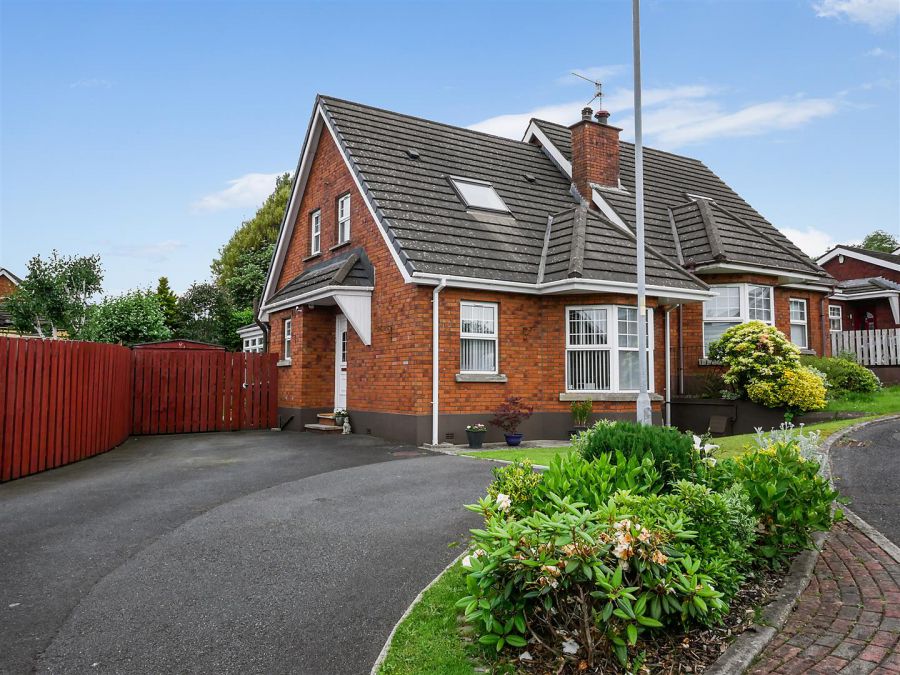 95 Ballylenaghan Heights