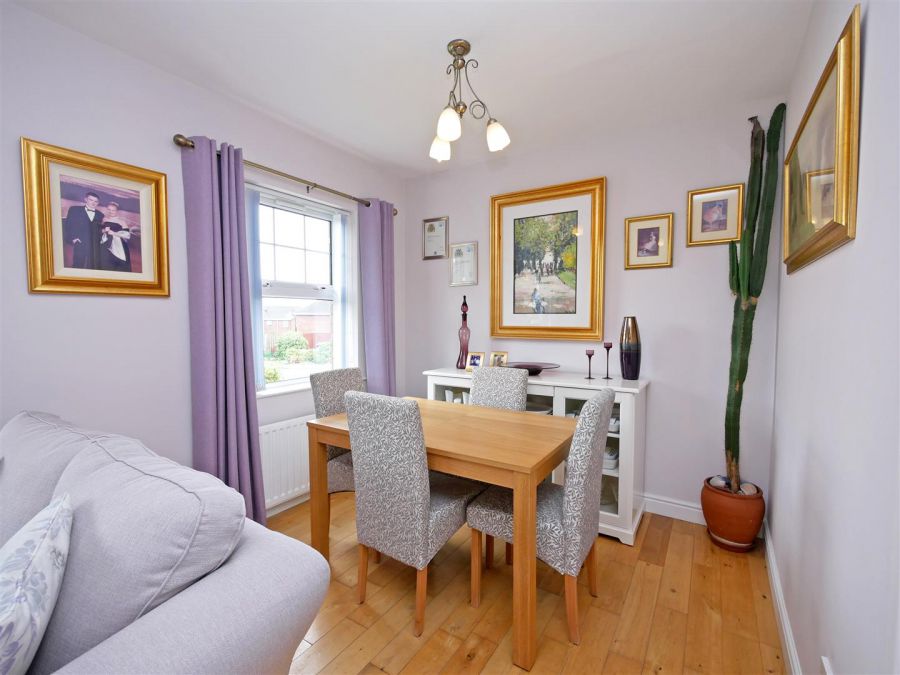 95 Ballylenaghan Heights