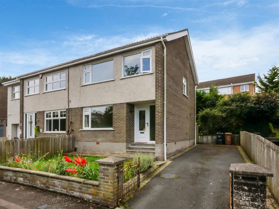 21 Burnside Park, Saintfield Road
