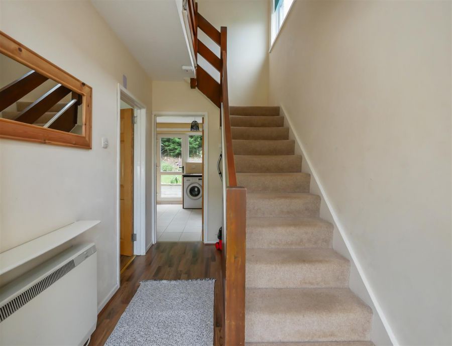 21 Burnside Park, Saintfield Road