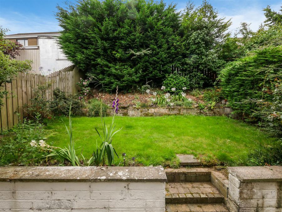 21 Burnside Park, Saintfield Road