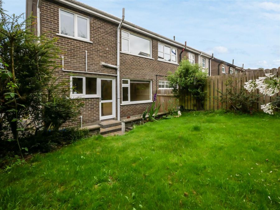 21 Burnside Park, Saintfield Road