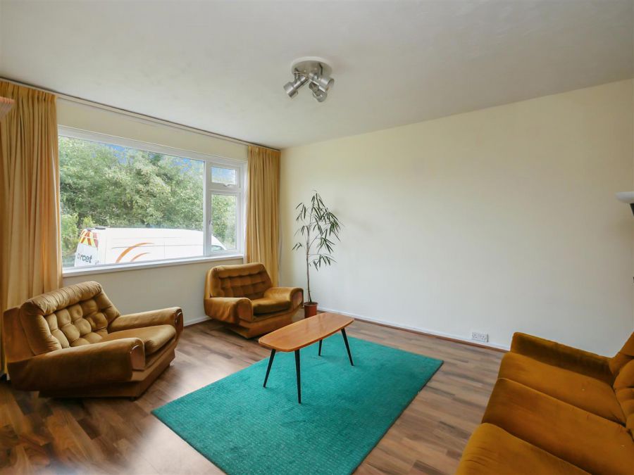 21 Burnside Park, Saintfield Road