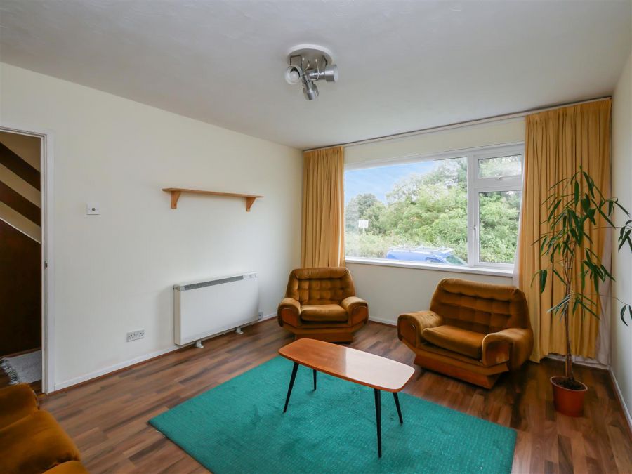21 Burnside Park, Saintfield Road