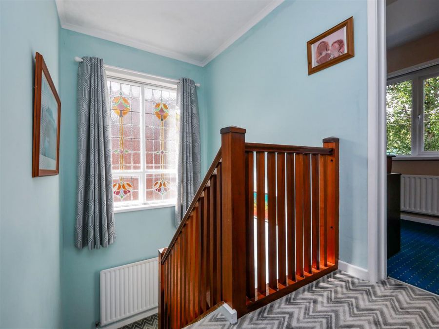 3 Loughview Drive