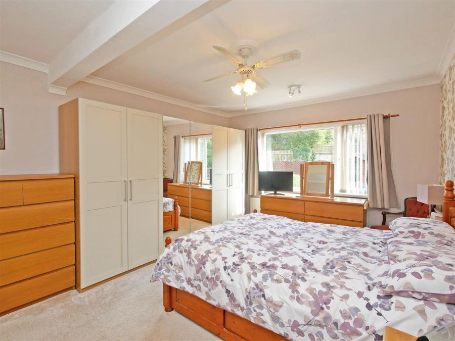 3 Loughview Drive