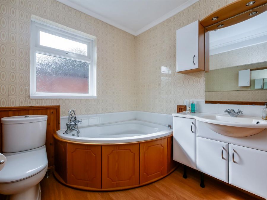 3 Loughview Drive