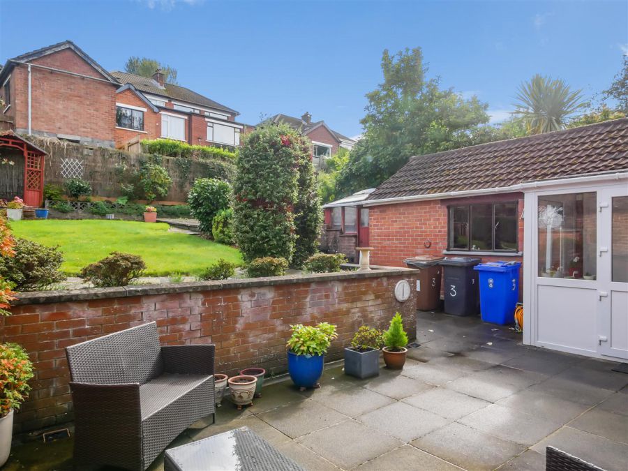 3 Loughview Drive