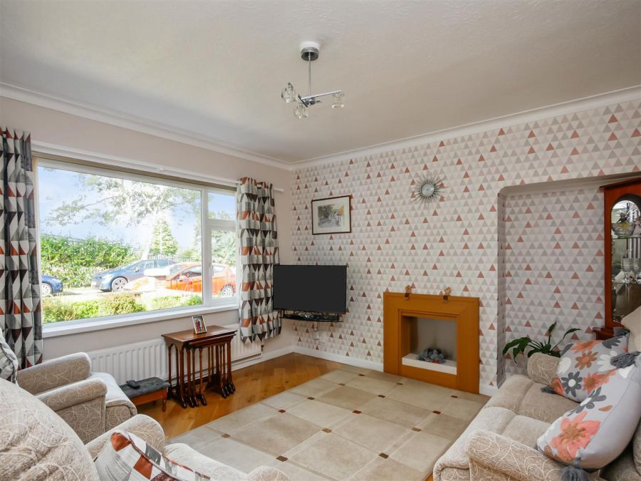 3 Loughview Drive