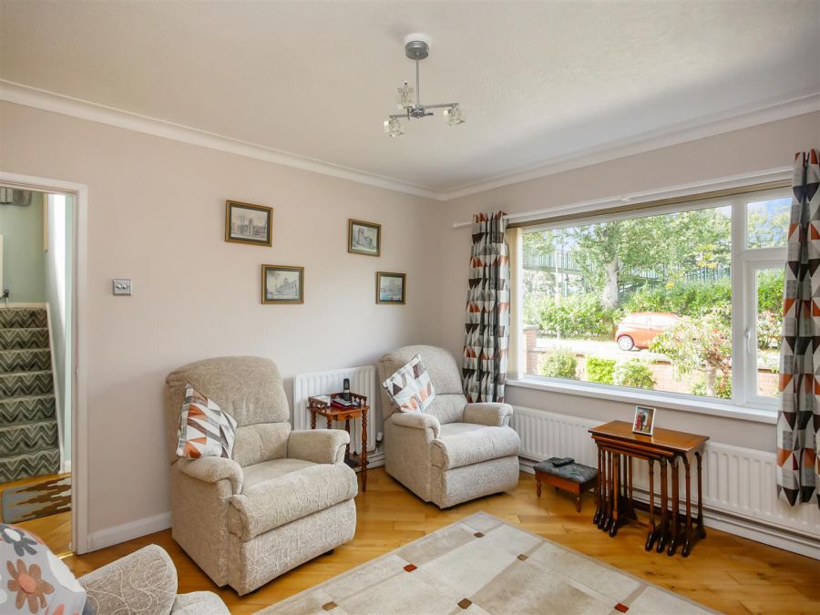 3 Loughview Drive
