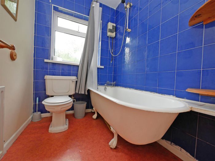 95 Old Milltown Road, Belvoir Park