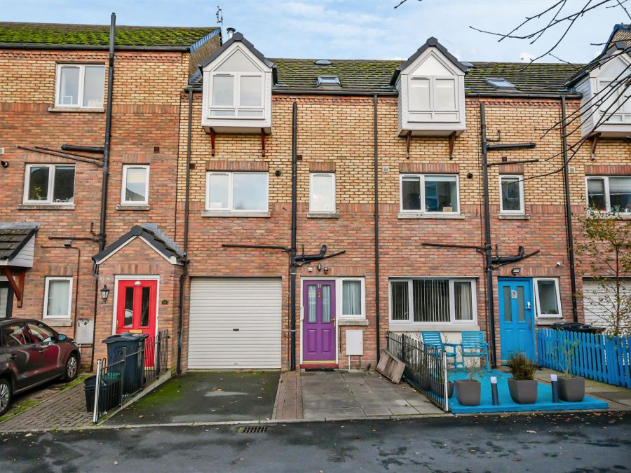 11 Kingscourt Close, Castlereagh Road