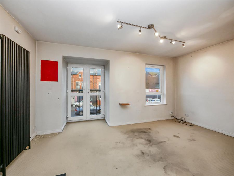 11 Kingscourt Close, Castlereagh Road