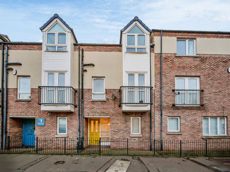 11 Kingscourt Close, Castlereagh Road